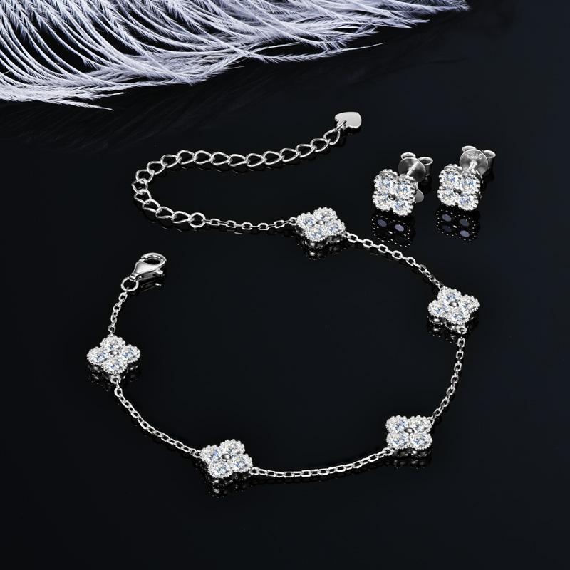 IOGOU 3 In 1 Clover Flower Jewelry Sets for Women 925 Silver 3mm D Moissanite Pendant Necklace Bracelet Stud Earrings Sets Charm