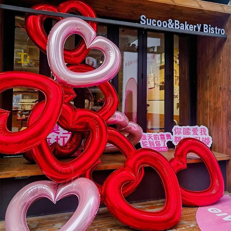 40-Inch Large Hollowed-Out Heart-Shaped Foil Balloons Are Suitable For Valentine'S Day And Weddings