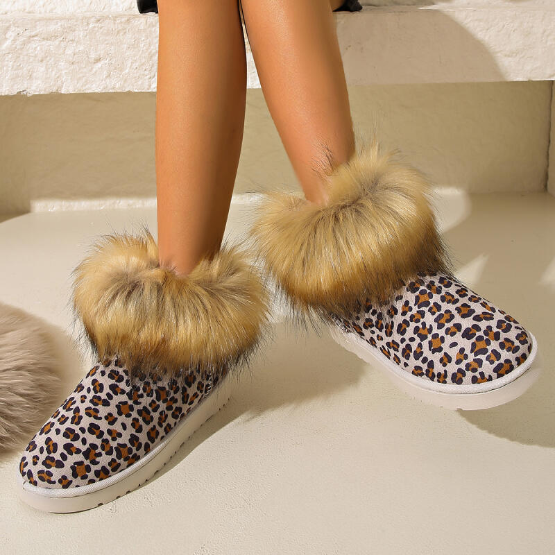Fashion Fashion Leopard Furry Non Slip Snow Boots Women 2025 Winter Warm Short Plush Ankle Boots Luxury Faux Fur Decoration Booties