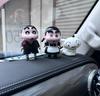 2 Stück/Set Crayon Shin-chan Zubehör Entzückende Rosen-Maid-Kollektion Anime Schreibtisch Auto Modische Figuren-Ornamente Spielzeug Fans Geburtsdatum Geschenke