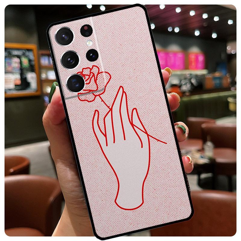 Hand Holding Moon Finger Heart Phone Cover For Samsung Galaxy S23 S21 S22 Ultra S20 FE Note 20 Note 10 S8 S9 S10 Plus Case