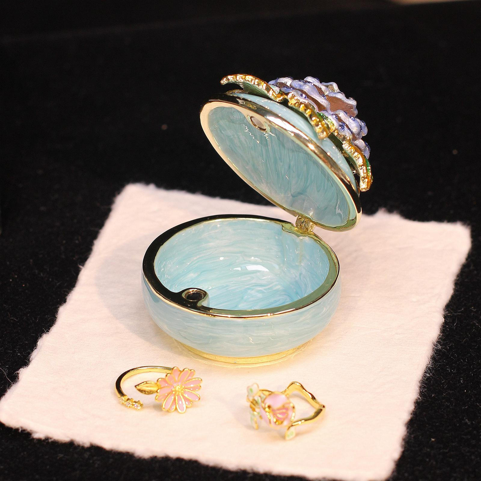 

Enamel Hinged Jewelry Box Collectible Creative Organizer for Pendant Charms Home Decoration синій