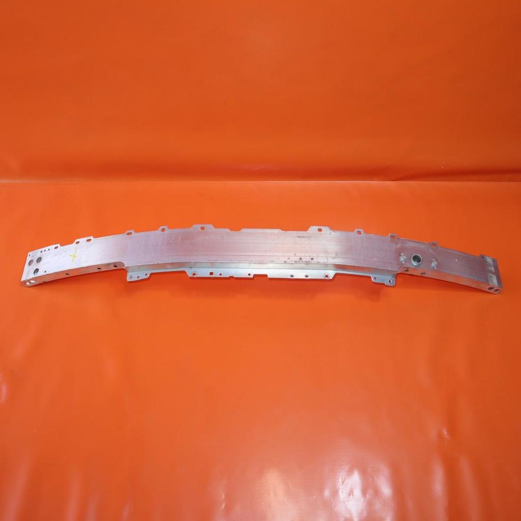 Front Bumper Anti-collision Beam for Mercedes-Benz W205 C200 (2056202034, 2056207901)