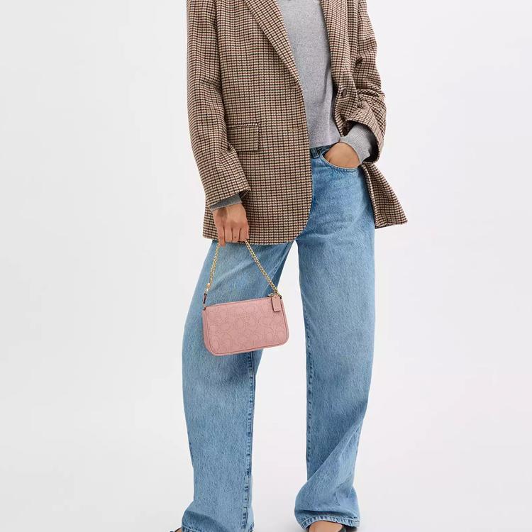 Coach Borsa a Spalla Tote Iconic Studded Zip Closure Pebble Leather Nolita 19 Piccola da Donna Rosa CX262-IMP02