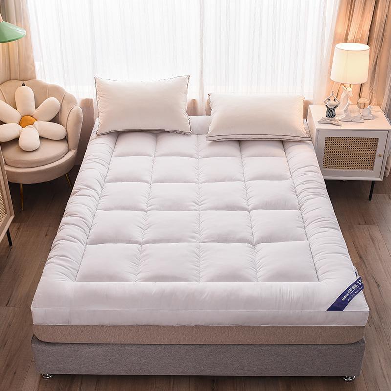 Three-Dimensional Feather Velvet Dormitory Tatami Mattress Topper
