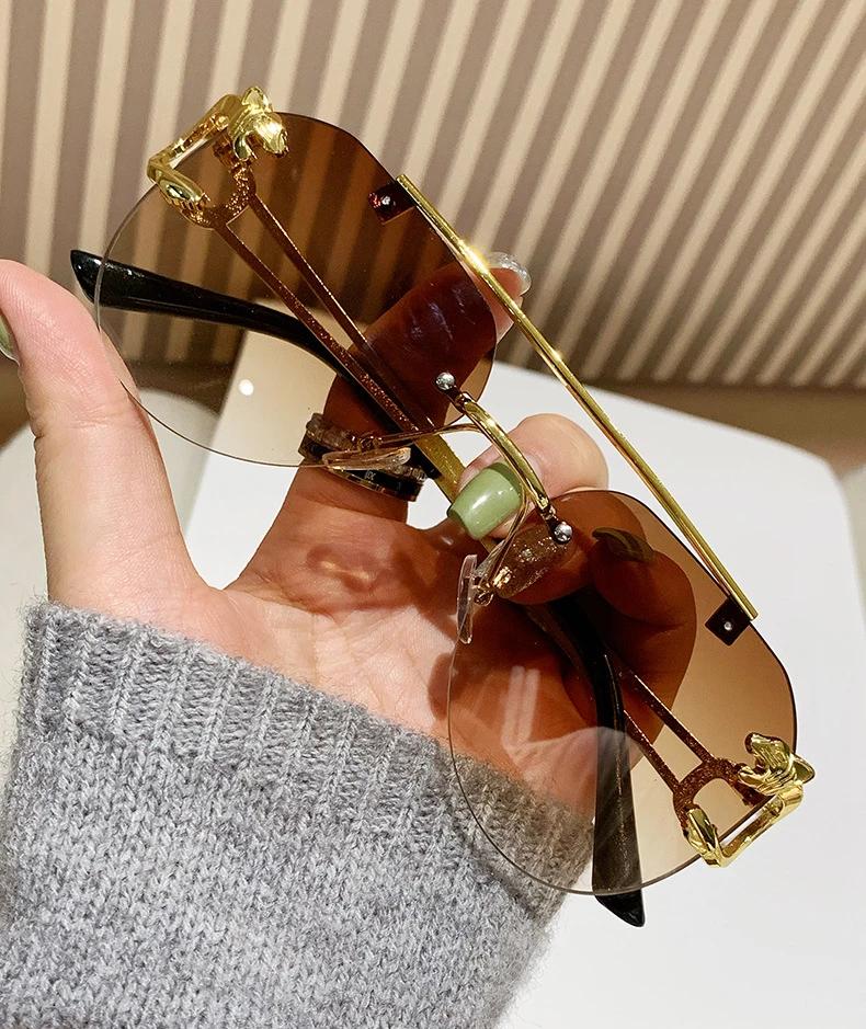 Square Sunglasses Men Women Oval Fashion Vintage Gradient Eyewear Male Driving Sun Glasses Metal Shades