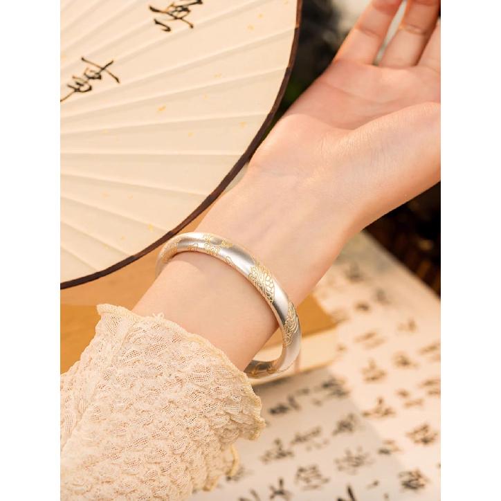 White Copper with Gold-painted Dragon Design, Traditional Chinese Zodiac Style, Closed Bangle for Women, Plated with Pure Silver, Non-fading Bracelet