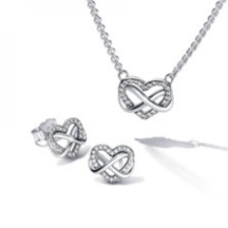 Pandora Sparkling Infinity Heart Collier Necklace 392666c01