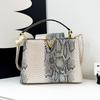 New high-end Capu snake pattern V lady bag portable shoulder women's bag