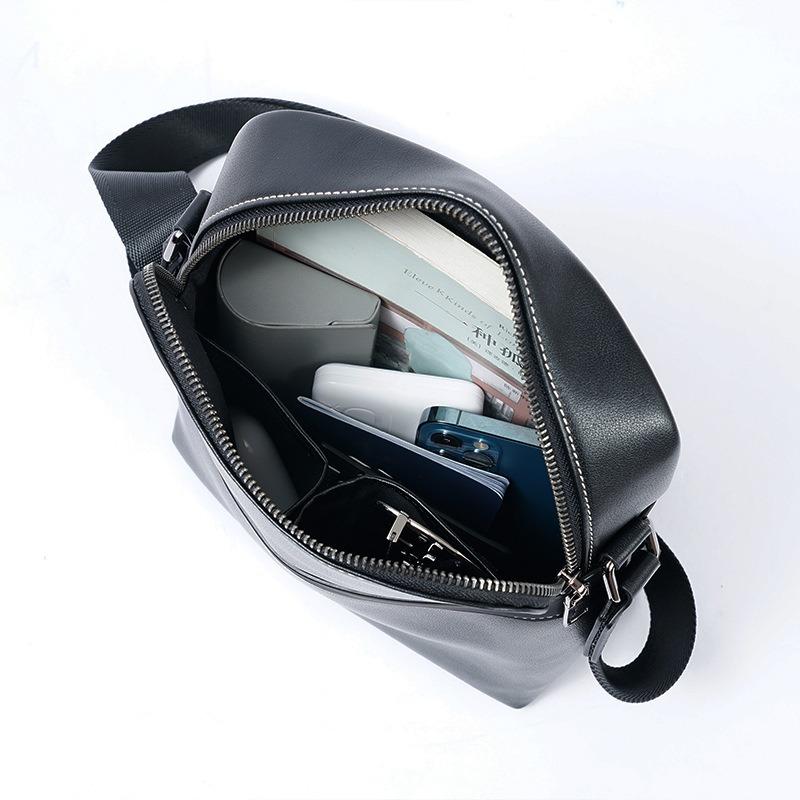 Stylish Shoulder Bag Men's Casual Vertical Trend Crossbody Bag Genuine Leather Convenient Business Men's Bag