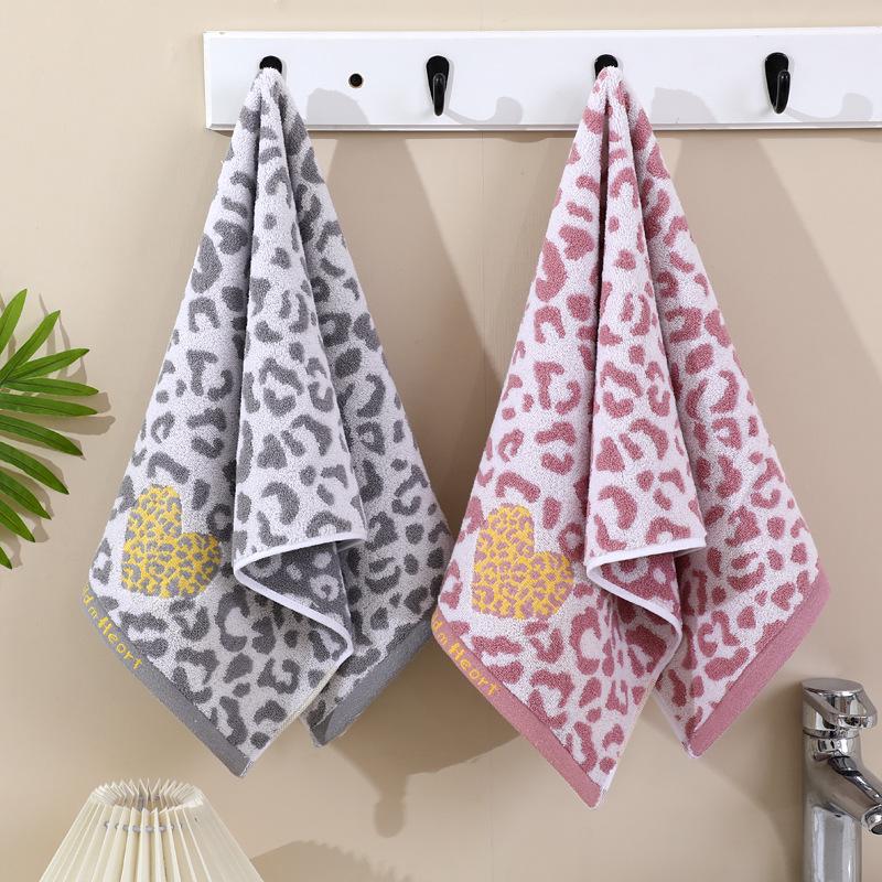 Gift Box: Soft, Absorbent Pure Cotton Face Towels – Large, Lint-Free for Adults, Couples, and Labor Protection.