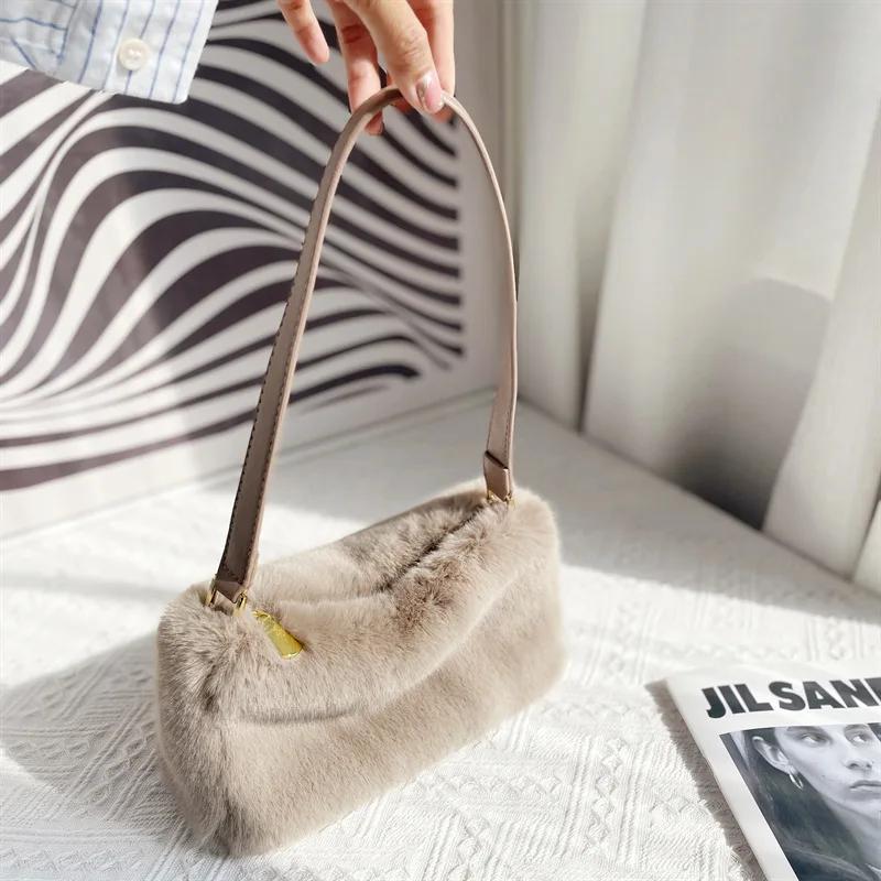Winter Casual Portable Women's Plush Shoulder Bags Simple Commuter Ladies Furry Underarm Bag Versatile Faux Fur Female Handbags