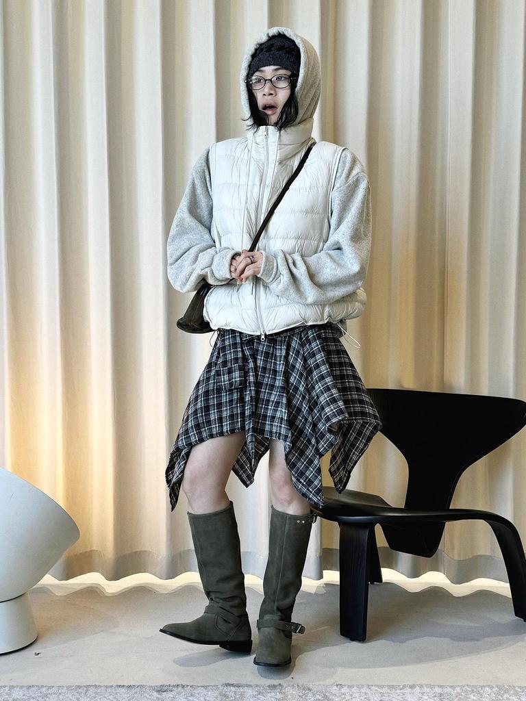 Xu Man Korean Retro Plaid Irregular Hem Tall Slimming Skirt for Women
