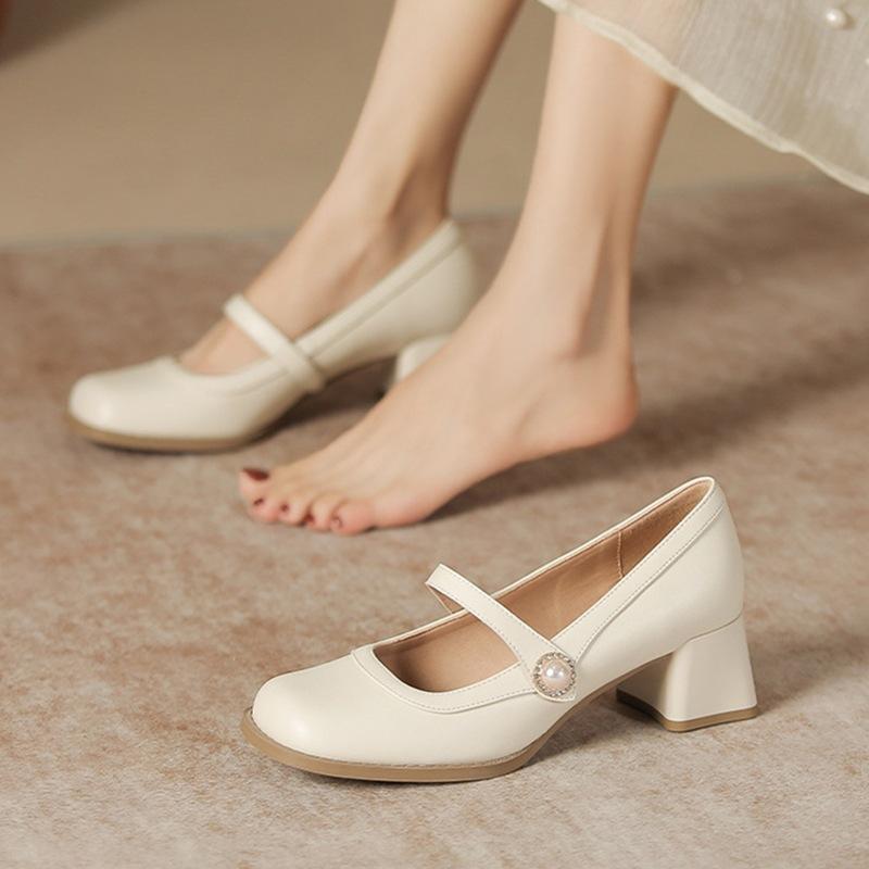 Mary Jane shoes women's new spring 2025 fashion versatile women's shoes square head thick heel one-word buckle British style women's shoes