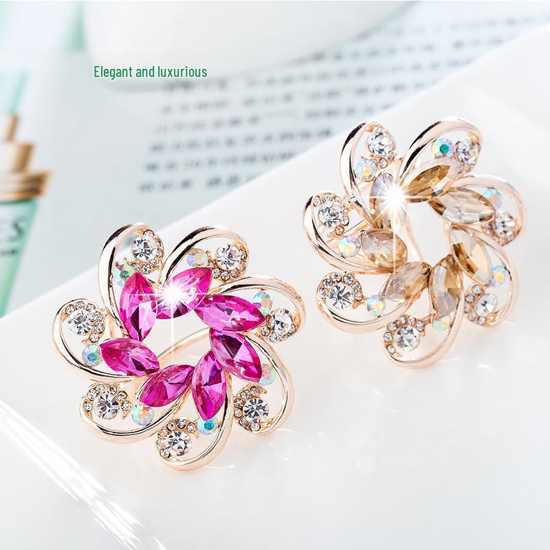 Korean Style Triple Ring Scarf Buckle - Elegant and Versatile Fashion Accessory