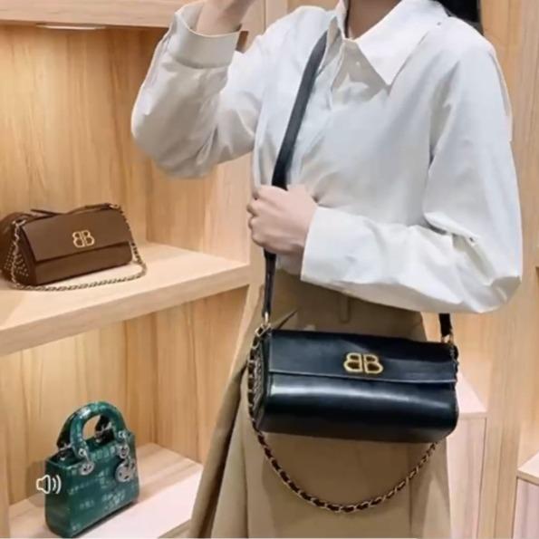 BB Ľahká luxusná dámska malá crossbody kabelka – módna ležérna taška cez rameno so špičkovou textúrou