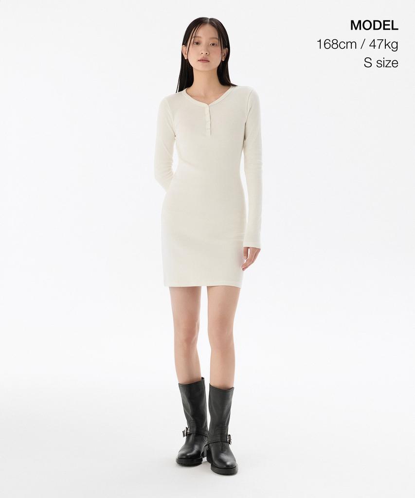 Musinsa Standard Woman Women'S Ribbed Y-Neck Long Sleeve Mini Dress [Cream]