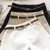 Damen Anzug-Shorts mit Gürtel, einfarbig, weites Bein, lässige Shorts mit Taschen, Pendlerstil, kurze Hose, Arbeitskleidung
