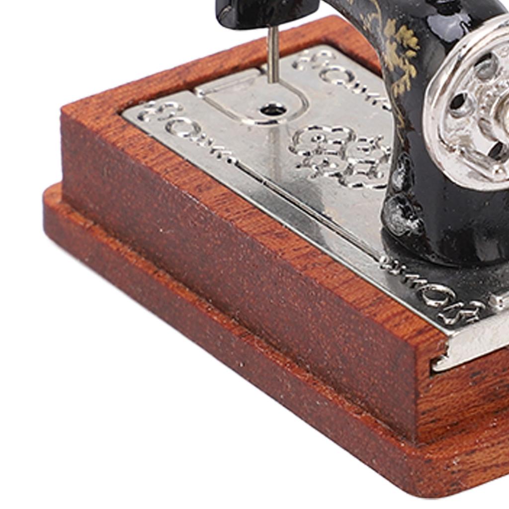ature Sewing Machine Vintage   Lifelike 1Celsius12   Sewing Machine Model for Decoration