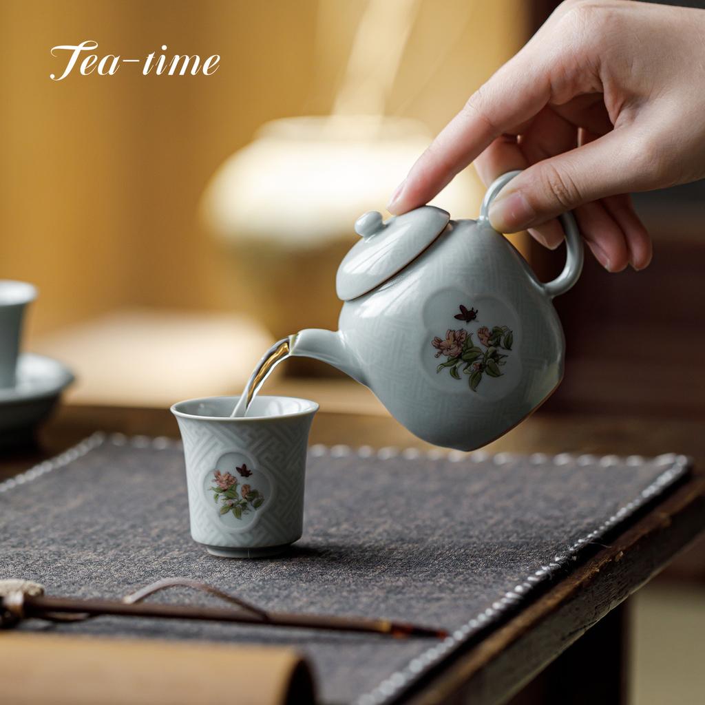 Sky Blue Full of Patterns Teapot Ru Porcelain Tea Brewing Kettle Ceramic Tea Teapots With Filter Chinese Teapot Puer Handmade