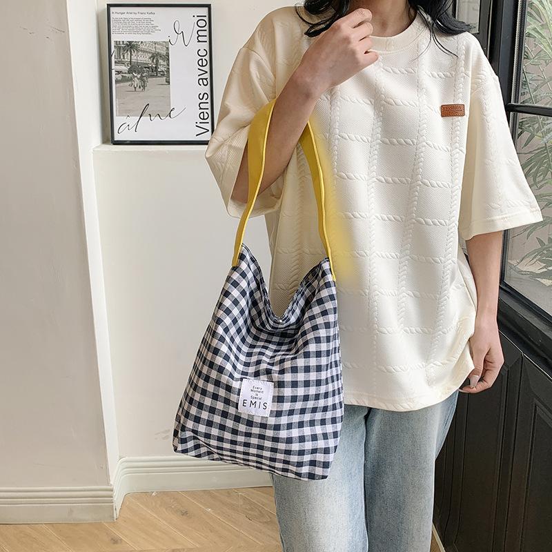 Geantă de pânză pentru femei Nouă Frumusețe și Casual Primăvară la Modă Geantă de pânză de umăr pentru studentă, literară, pentru navetă