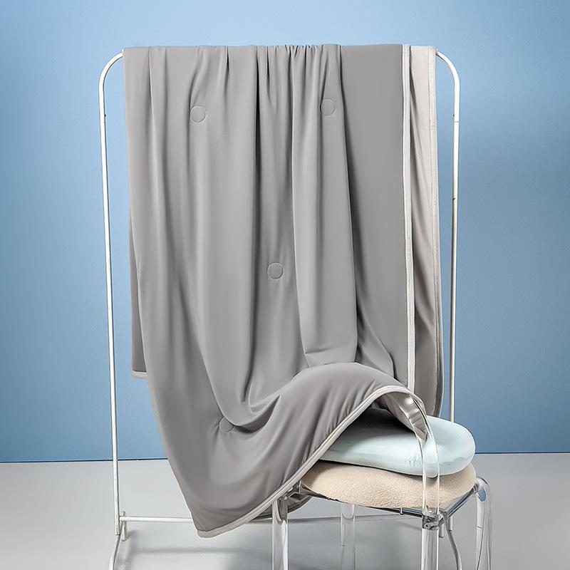 2026 Cooling Summer Blanket, Machine Washable Ice-Sense Quilt, Baby-Safe, Lightweight for Bed, Sofa, Student Dorm, Multiple Sizes