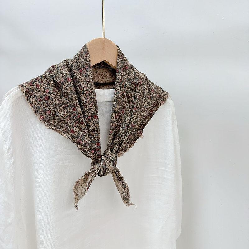 Retro Floral Long Cotton Scarf Soft Neck Protection Warm Triangle Shawl Head Wrap Multi-Functional Print Design for All Ages