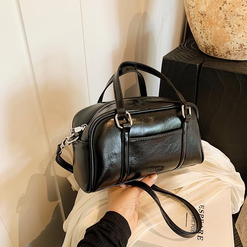 Ielgy Soft Leather Large-Capacity One-Shoulder Messenger Pillow Bag One-Shoulder Ladies Com