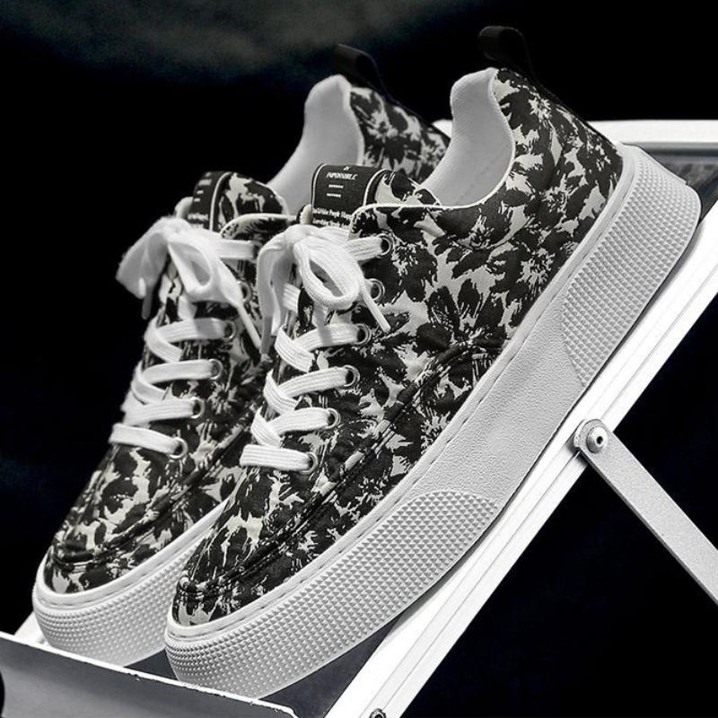 Breathable Men's Casual Shoes Fashion Men Sneakers Canvas Shoes for Men Wear-resistant Mens Platform Shoes Tenis Hombres