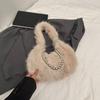 2025 Autumn New Beautiful Commuter Armpit Crescent Bag Casual French Fashion Simple Plush Handbag