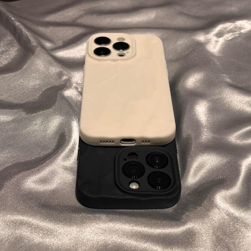 Luxury Wrinkle Matte Soft Silicone Case for iPhone 17 16 15 14 13 12 11 Pro X XR XS Max 7 8 Plus SE Shockproof TPU Full Cover