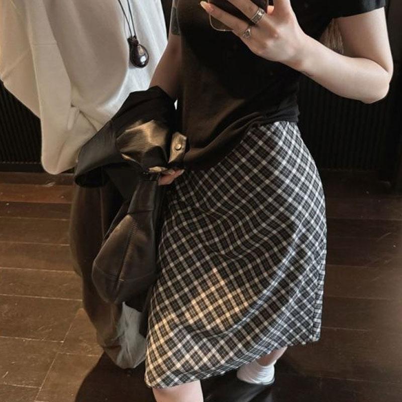 

Women Black White Plaid High Waist A Line Midi Skirt Casual Vintage Skirt S