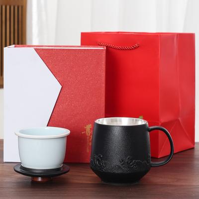 Handgefertigtes vergoldetes Silber kreative Keramiktasse Geschenkbox-Set 999Silberbeschichtete Bürotasse mit Deckel, Tee-Wasser-Trennung Brühbecher