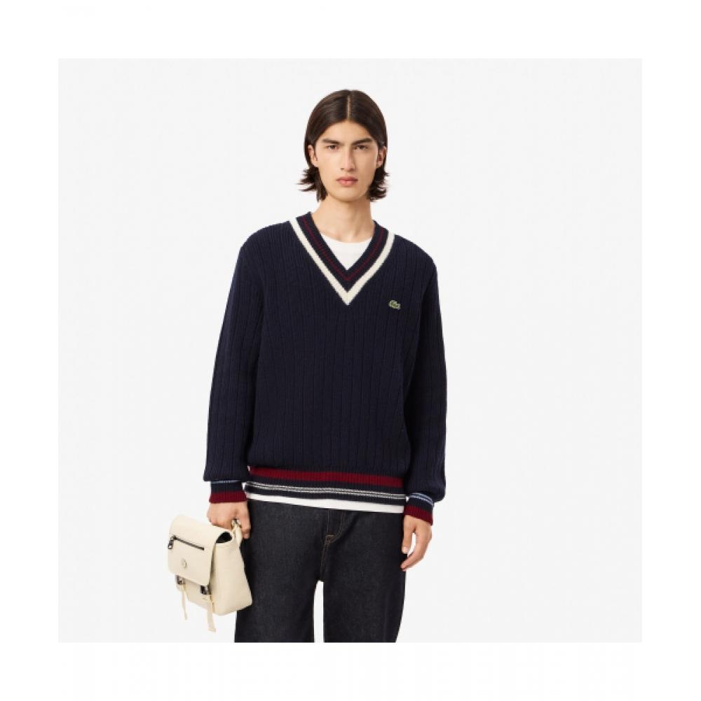 

LacoSte Men S tenniS V Neck Long SleeVe Sweater [naVy] 003