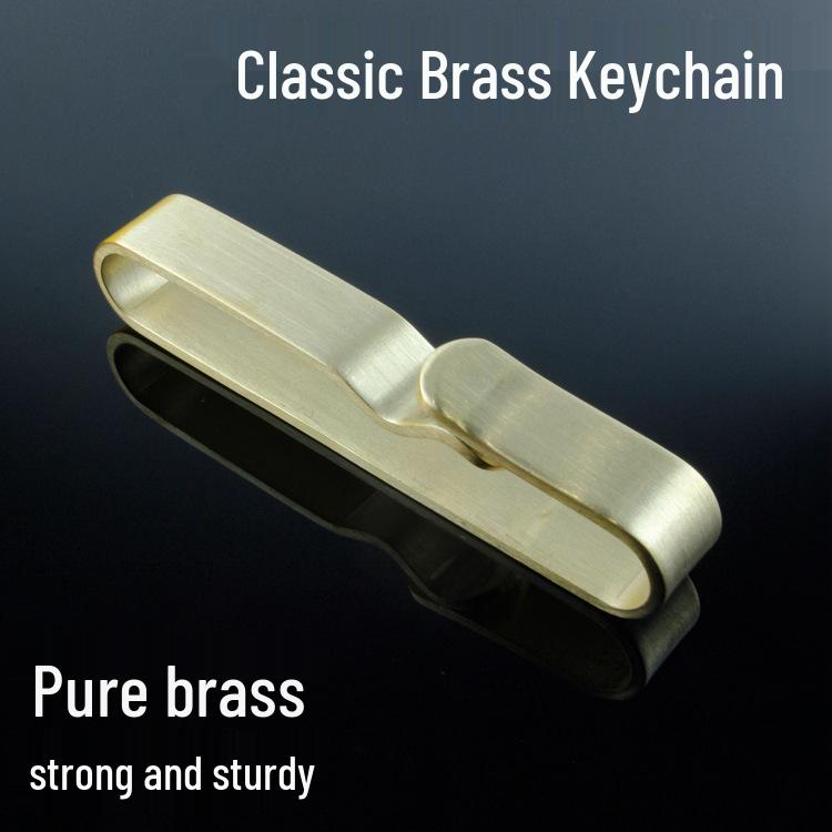 Handgefertigter Edelstahl-Schlüsselanhänger mit Leder-Gürtelschlaufe - Klassisches Sportaccessoire für Herren