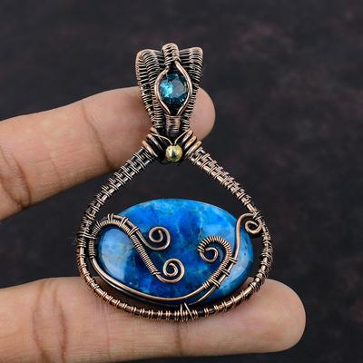 Neon-Apatit-Anhänger Kupferdraht-umwickelter Anhänger Handgefertigter Schmuck Schweizer Blauer Topas-Anhänger Kupferschmuck Für Geschenk Natürlicher Edelstein-Anhänger