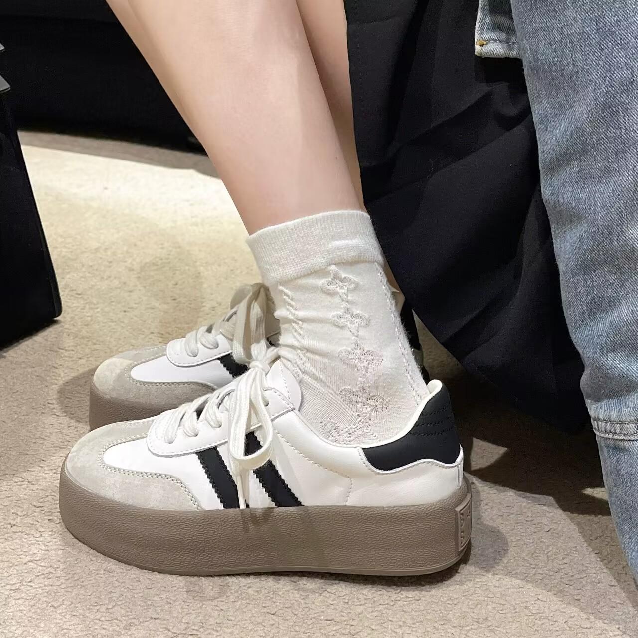 

Little white shoes women s platform 2024 spring and autumn new Forrest Gump training shoes versatile casual board shoes muffin lace-up single shoes 40