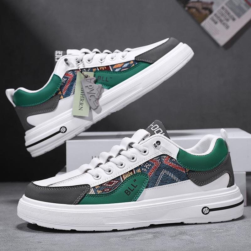 One-pedal men's shoes spring breathable double-color board shoes sports and leisure leather flat-bottomed driving cover wearing trendy shoes 2025