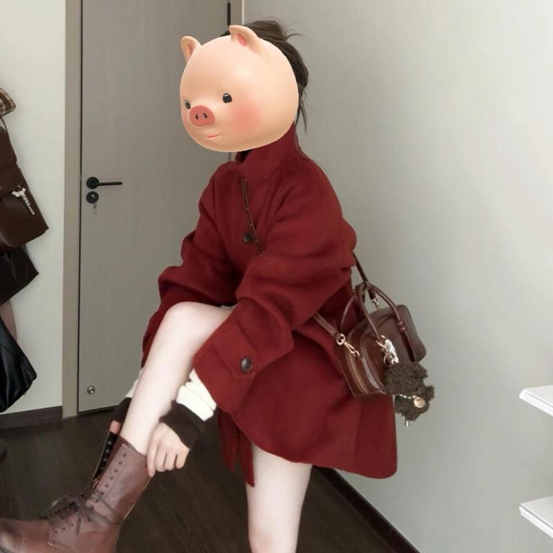 

2025 Women s Autumn/Winter Red Short Wool Cloak Coat L (55/60kg)