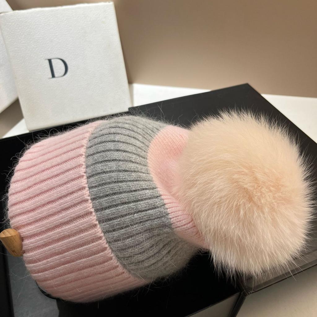 Iceland Big Fox Hairball Rabbit Hair Ear Protection Hat Winter Light Luxury Rhinestone Min Velvet Warm Knitted Hat Women