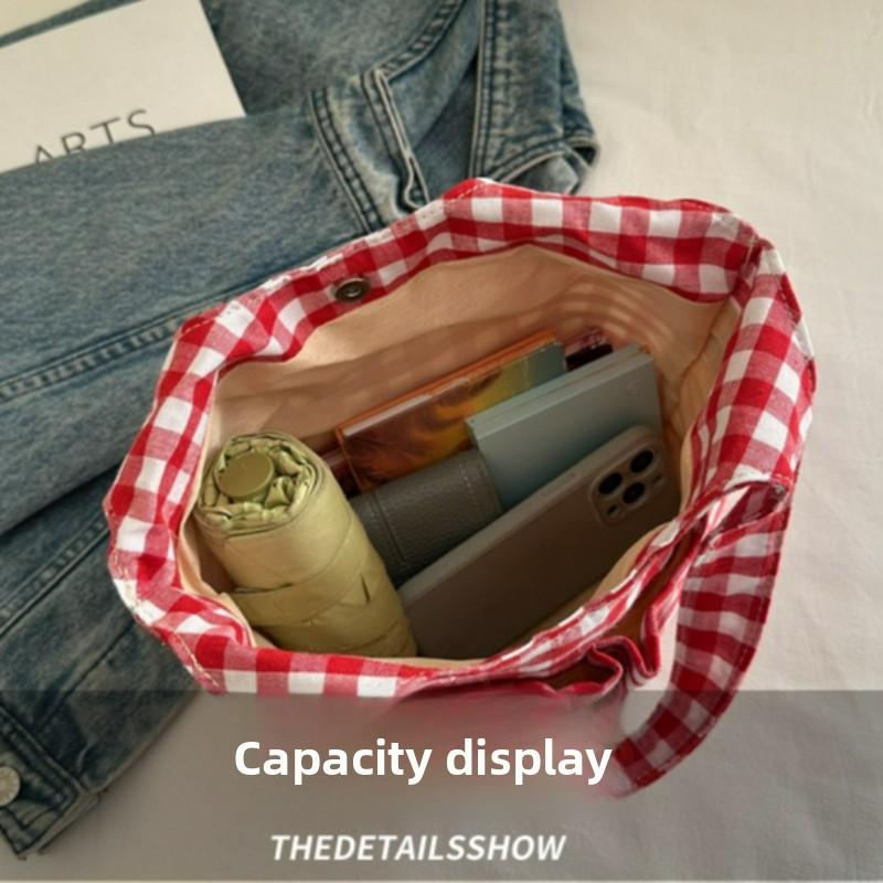 Korean Style Vintage Plaid Shoulder Bag Lightweight Large Capacity Casual Crossbody Bag for Women Versatile Texture Bucket Bag