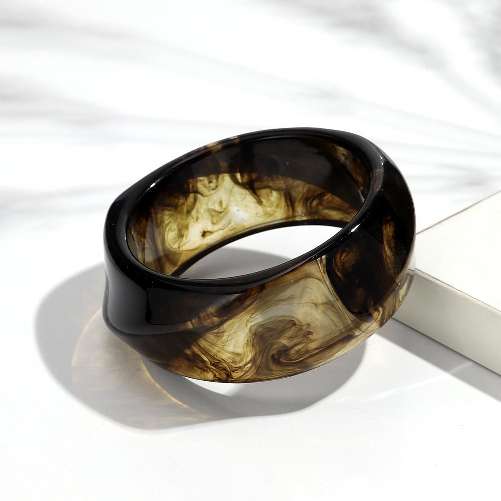 Trendy Thick Acrylic Irregular Bangle for Women Retro Dual Color Geometric Wide Cuff Bracelets Boho Fashion Jewelry Gift