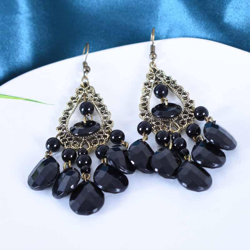

Bohemian Retro Tassel Earrings with Hollow Gem Water Drop Design