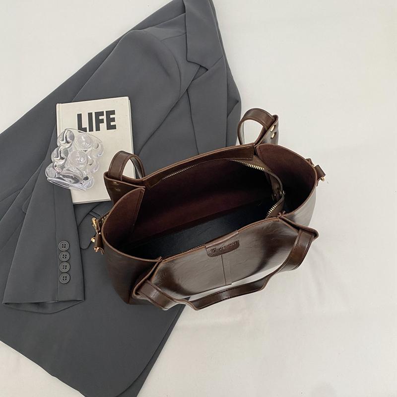 Dámská velkokapacitní kabelka přes rameno přes rameno