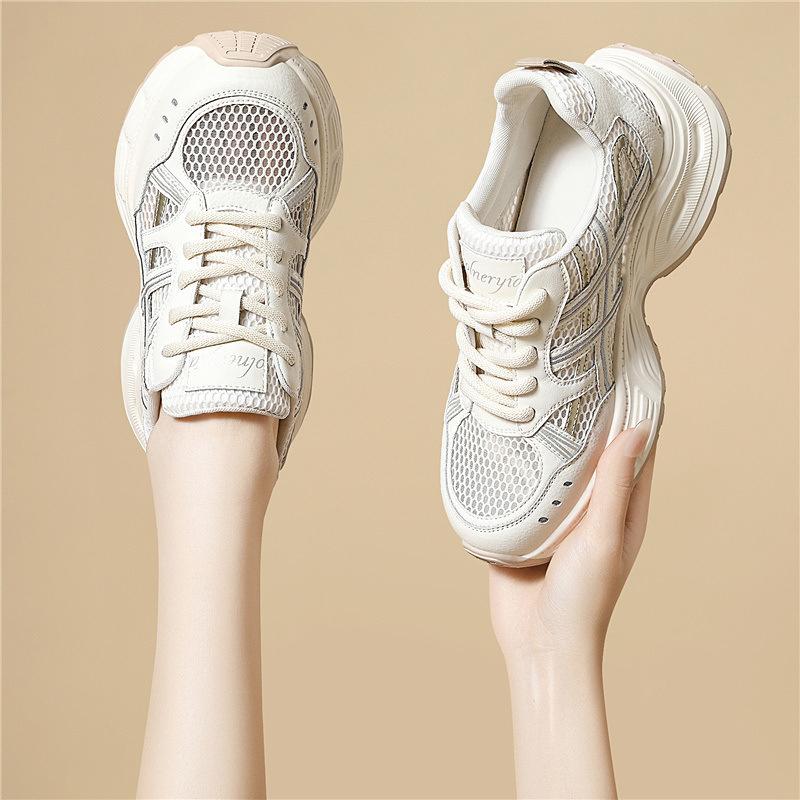 Douyin beliebt Retro lässige Sportschuhe erhöht und vielseitig tägliche einzelne Schuhe grau Damen Mesh Plateau Dad Shoes
