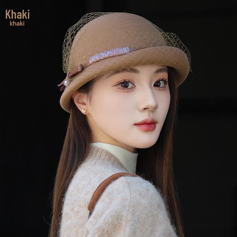 Women's Versatile Retro Elegant Dome Wool Felt Beret with Mesh Decoration - 2024 Autumn/Winter Collection