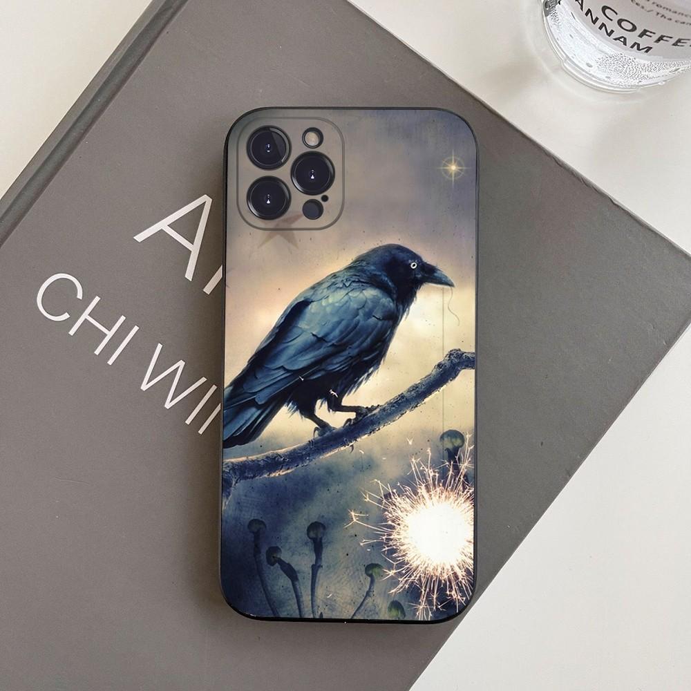 Raven Pattern Phone Case For iPhone 15 14 11 12 13 Mini Pro XS Max Cover 6 7 8 Plus X XR SE 2020 Funda Shell
