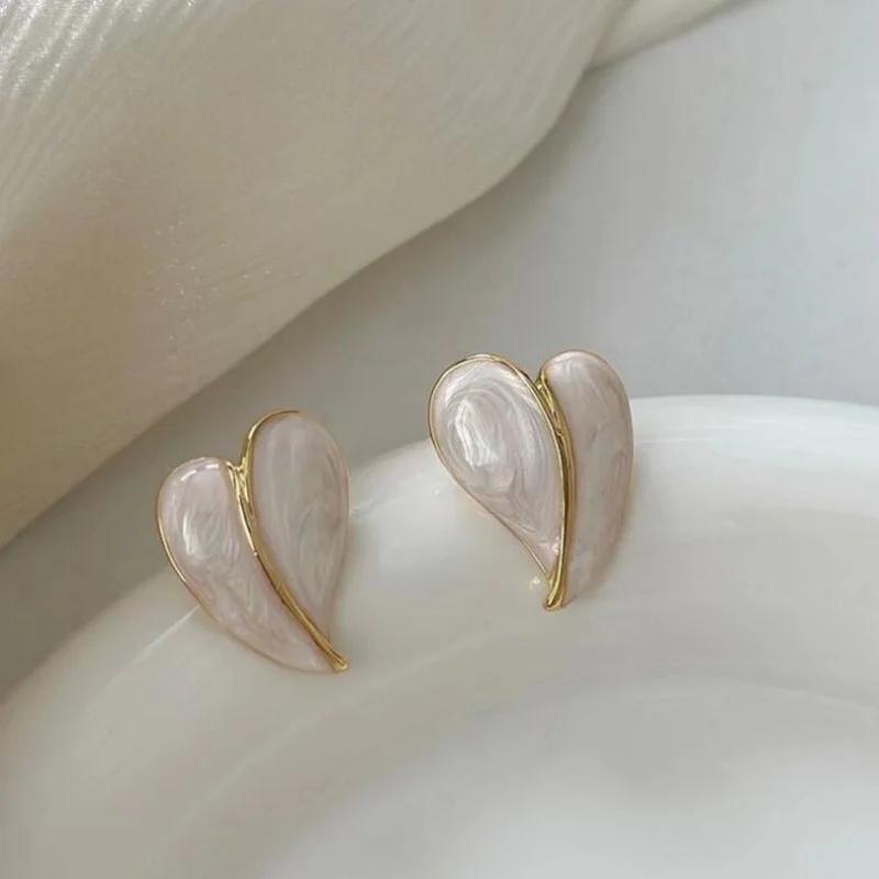 

Pink Color LOVE Heart Stud Earring for Women Temperament Enamel Sweet Zircon Christmas Girlfriend Gift