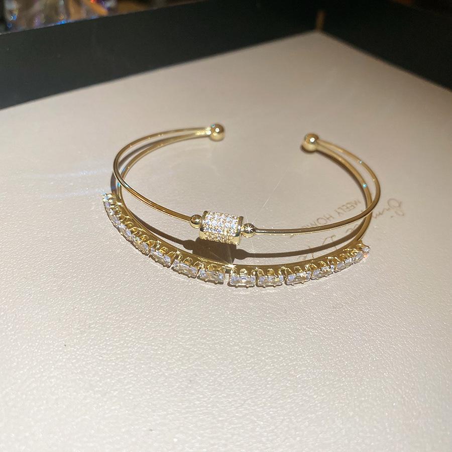 Inlaid Zircon Geometric Open Bangle - Elegant, High-End Design for Versatile Women's Fashion
