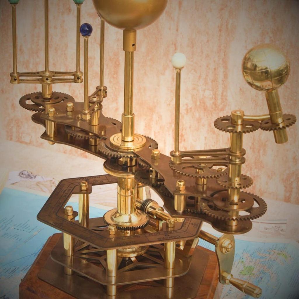 Vintage Orrery Ein perfektes Ausstellungsstück für zu Hause | Heimdeko | antikes Sonnensystem | Schreibtischzubehör